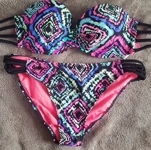 California Waves Bikini Size Medium